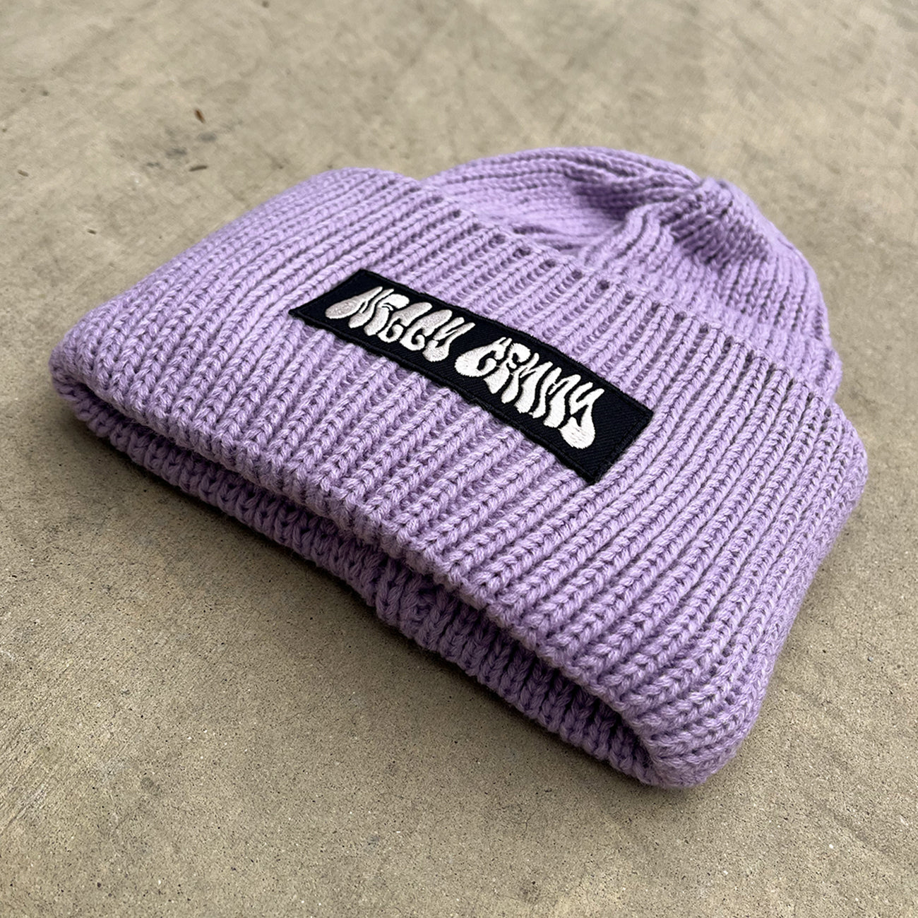 Neggy Gemmy Graffiti Beanie - Lavender